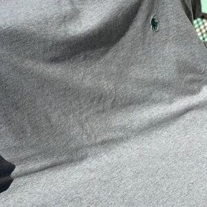 Grey polo with green horse